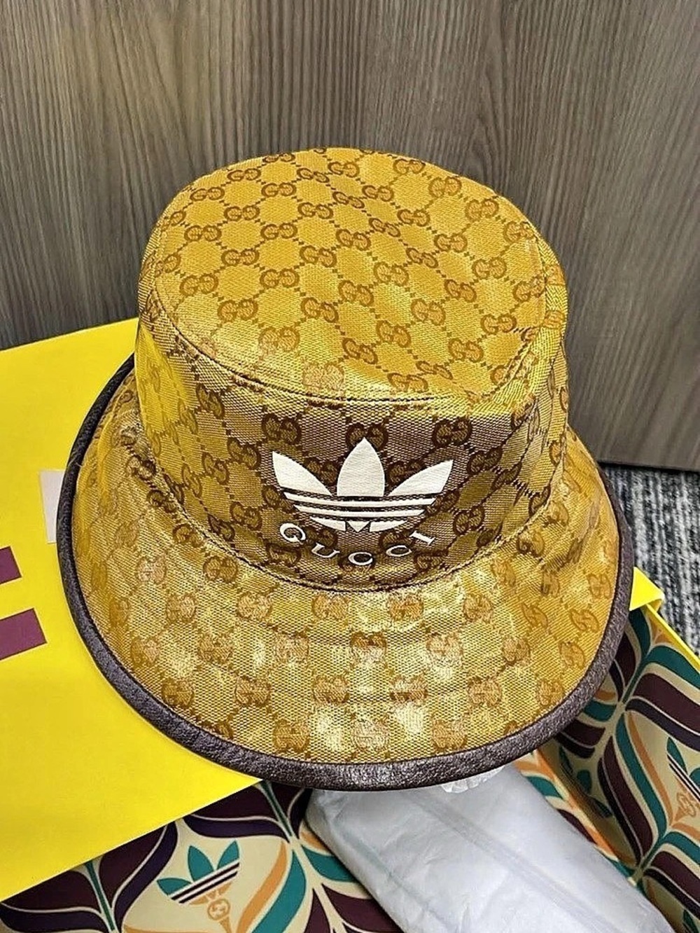 Gucci x Adidas Collab Bucket Hat in Brown & Gold Like New